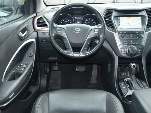 Used 2017 Hyundai Santa Fe Limited image 29