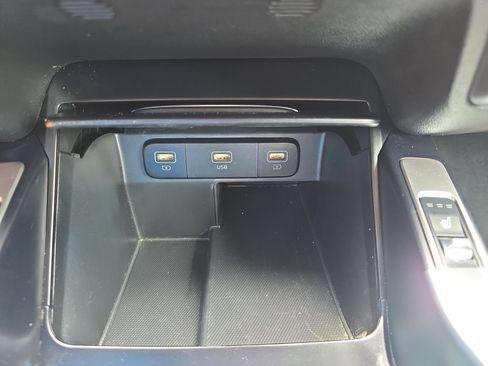Used 2021 Kia Sorento S w/ Panoramic Sunroof Package AWD/4WD image 26