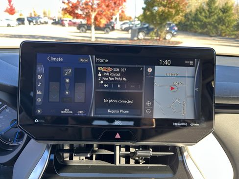 Certified 2022 Toyota Venza Limited w/ Advanced Technology Package image 27