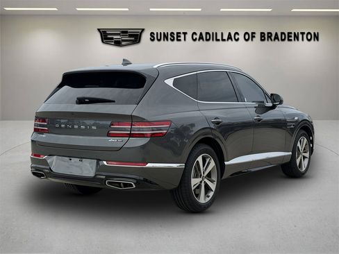 Used 2023 Genesis GV80 3.5T w/ Advanced Package AWD/4WD image 3