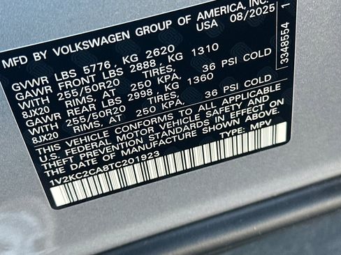 New 2026 Volkswagen Atlas Cross Sport SE image 27