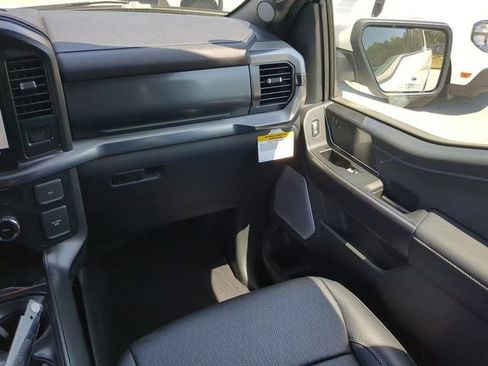 New 2025 Ford F150 Lariat w/ Equipment Group 502A High image 16