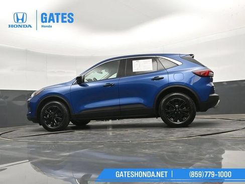 Used 2023 Ford Escape Active AWD/4WD image 40