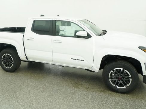 New 2026 Toyota Tacoma TRD Sport AWD/4WD image 12