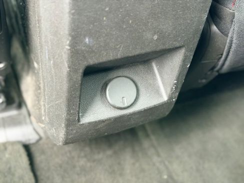 Used 2013 Chevrolet Equinox LT w/ Driver Convenience Package image 23