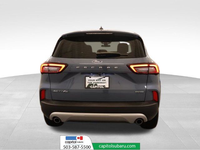 Used 2024 Ford Escape Active AWD/4WD image 4