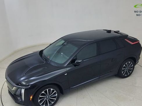 Used 2025 Cadillac Lyriq Sport AWD/4WD image 80