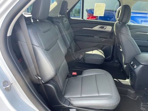 New 2026 Ford Explorer Active w/ Active Comfort Package AWD/4WD image 45