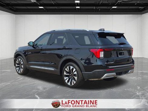 Certified 2025 Ford Explorer Platinum w/ LUX Leather Package AWD/4WD image 3