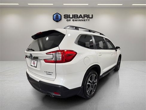 Used 2023 Subaru Ascent Limited image 5