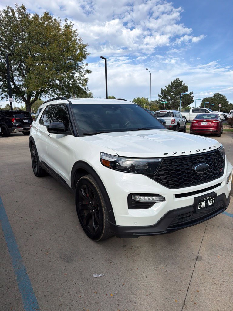 Used 2020 Ford Explorer ST w/ ST Street Pack AWD/4WD image 2