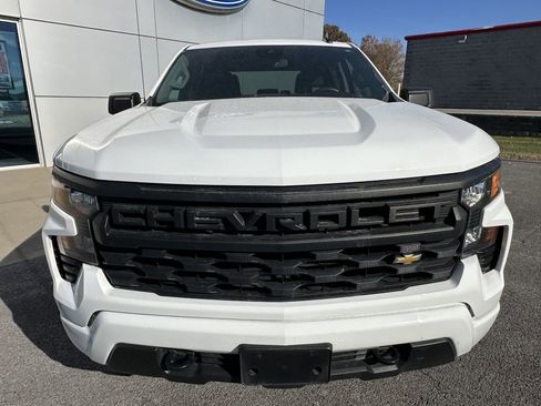 Used 2023 Chevrolet Silverado 1500 Custom image 5