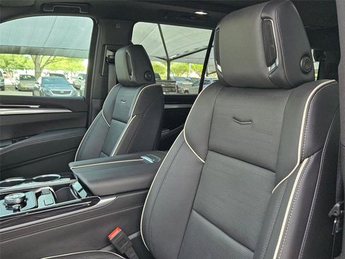 Used 2025 Cadillac Escalade Sport w/ LPO, ONYX Package AWD/4WD image 10