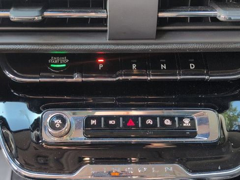 Used 2023 Lincoln Corsair FWD image 21