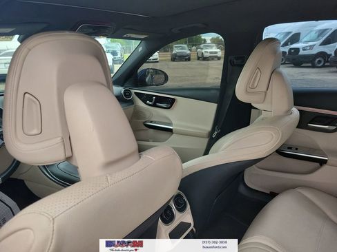 Used 2023 Mercedes-Benz C 300 4MATIC Sedan image 24