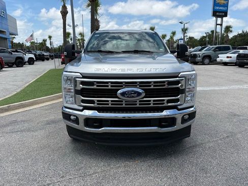 Used 2024 Ford F250 XLT AWD/4WD image 2