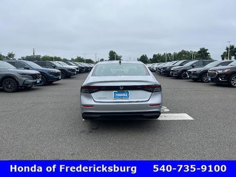 Certified 2025 Honda Accord SE image 14