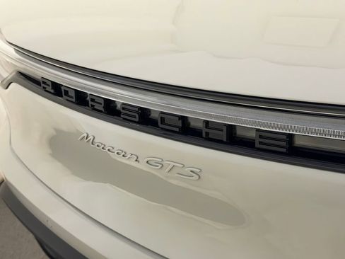 New 2026 Porsche Macan GTS AWD/4WD image 25