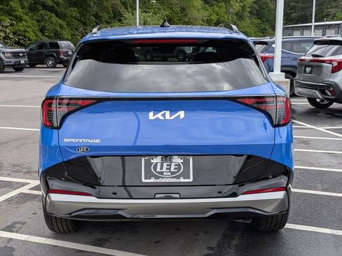New 2026 Kia Sportage SX FWD image 4
