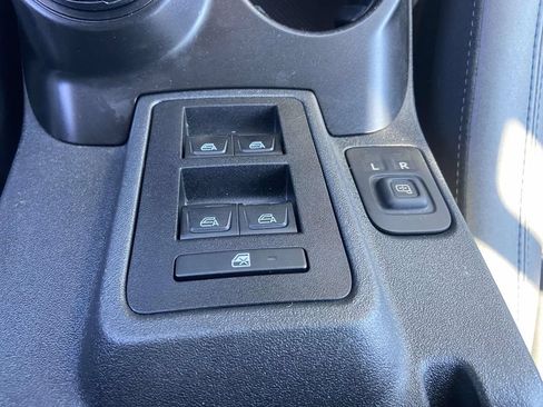 Used 2022 Ford Bronco Black Diamond AWD/4WD image 28