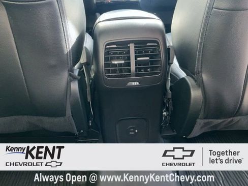 Used 2022 Ford Escape SEL image 13