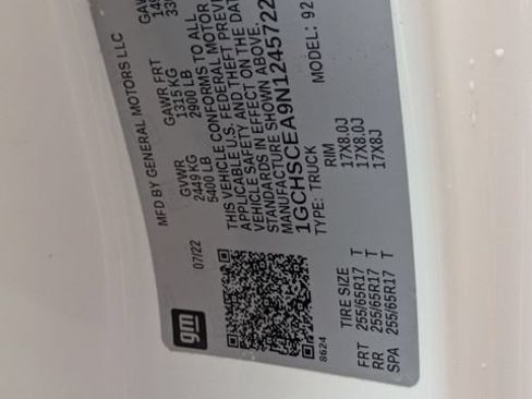Used 2022 Chevrolet Colorado LT w/ Fleet Safety Package RWD image 33