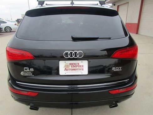 Used 2017 Audi Q5 2.0T Premium image 8