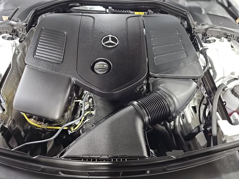 Used 2026 Mercedes-Benz CLE 300 4MATIC Coupe image 32
