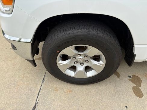 Used 2023 RAM 1500 Big Horn AWD/4WD image 51