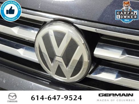 Used 2020 Volkswagen Tiguan SE w/ Panoramic Sunroof Package image 14