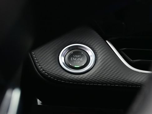 Used 2026 Chevrolet Equinox LT w/ Convenience Package II image 21