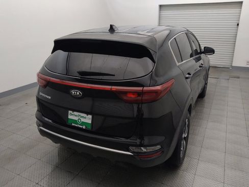Used 2021 Kia Sportage LX FWD image 7