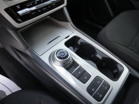 Certified 2021 Ford Explorer XLT image 29