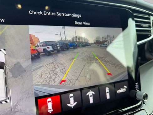 Used 2024 Jeep Grand Wagoneer Series II w/ Quick Order Packagew 28T image 35