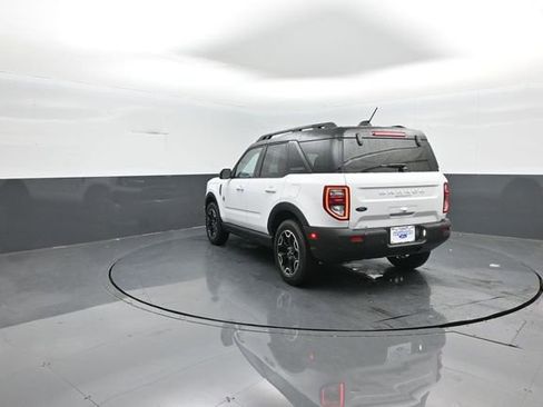 New 2025 Ford Bronco Sport Outer Banks image 5