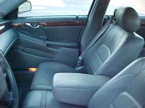 Used 2005 Cadillac De Ville image 12