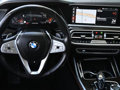 Used 2020 BMW X7 xDrive40i w/ Premium Package image 15