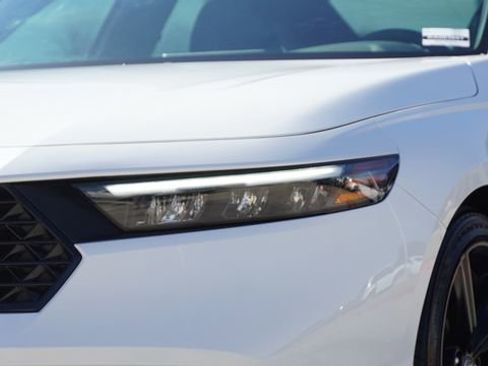 Used 2024 Honda Accord Sport image 4