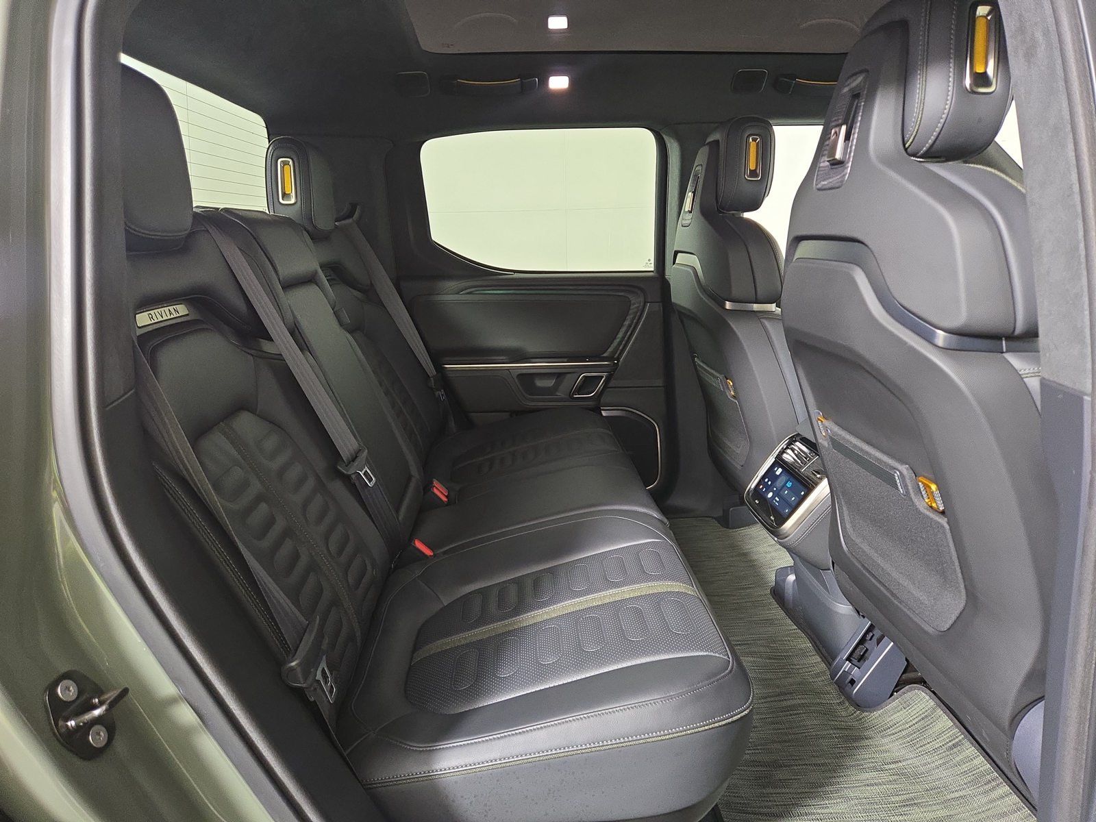 Used 2022 Rivian R1T Launch Edition AWD/4WD image 22