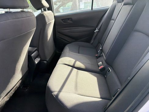 Used 2024 Toyota Corolla LE FWD image 3