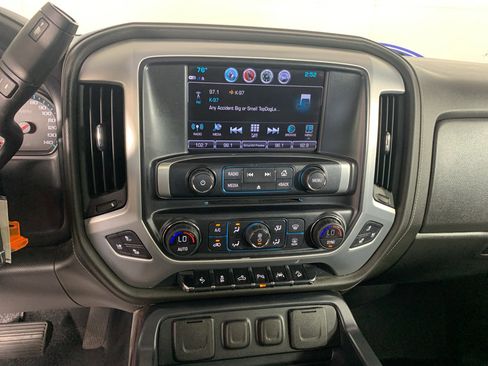 Used 2017 GMC Sierra 1500 SLT AWD/4WD image 24