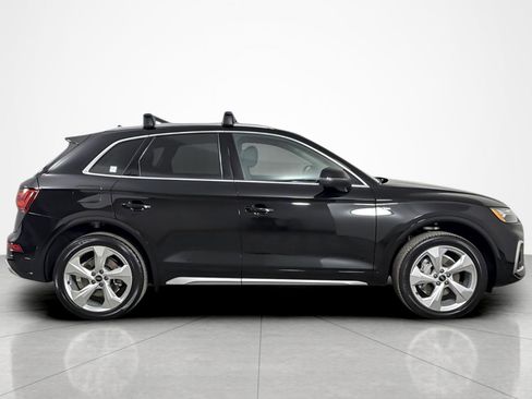 Used 2025 Audi Q5 2.0T Premium Plus w/ Premium Plus Package AWD/4WD image 6