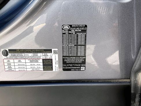 Used 2023 Land Rover Range Rover SE image 35