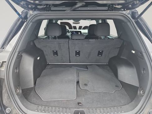 Certified 2025 Chevrolet Equinox LT FWD image 19