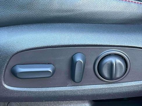 Used 2023 Chevrolet Equinox RS image 17