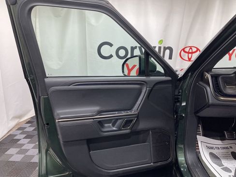 Used 2023 Rivian R1T Adventure image 17