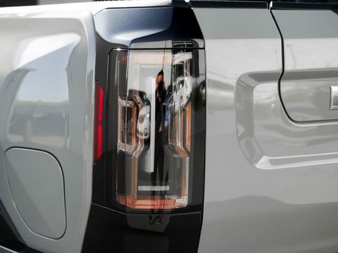 Used 2024 GMC Hummer EV 3X w/ Extreme Off-Road Package image 22