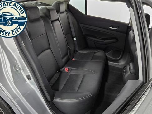 Used 2023 Nissan Altima 2.5 SL FWD image 33