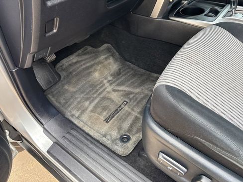 Used 2015 Toyota 4Runner 2WD image 16