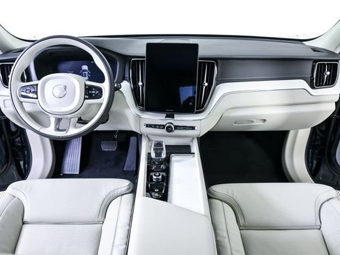 New 2026 Volvo XC60 B5 Ultra w/ Protection Package Premier AWD/4WD image 18